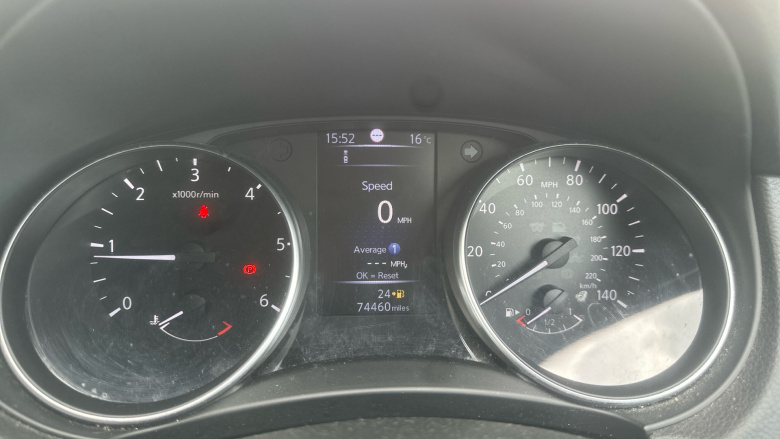 Nissan Qashqai 1.5 dCi N-Connecta 5dr Diesel Hatchback